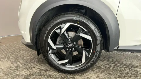 NISSAN JUKE 1.0 DiG-T 114 N-Connecta