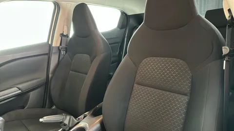 NISSAN JUKE 1.0 DiG-T 114 Visia