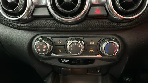 NISSAN JUKE 1.0 DiG-T 114 Visia