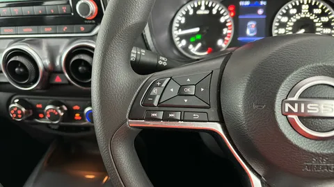 NISSAN JUKE 1.0 DiG-T 114 Visia