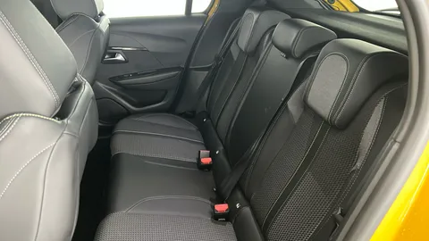 PEUGEOT 208 100kW GT 50kWh Auto