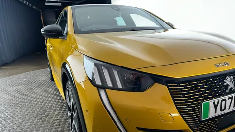 PEUGEOT 208 100kW GT 50kWh Auto