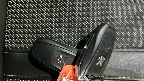 PEUGEOT 208 100kW GT 50kWh Auto