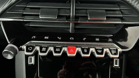 PEUGEOT 208 100kW GT 50kWh Auto