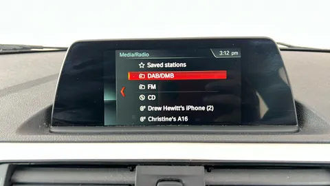 BMW 1 SERIES 118i [1.5] SE Business [Nav/Servotronic]