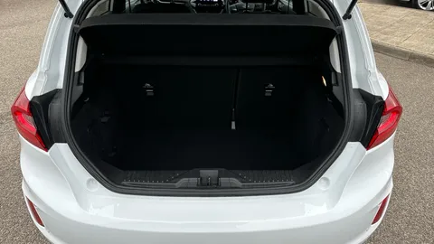 FORD FIESTA 1.0 EcoBoost Hybrid mHEV 125 Titanium