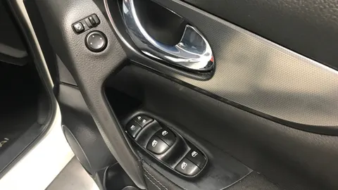 NISSAN QASHQAI 1.5 dCi N-Connecta