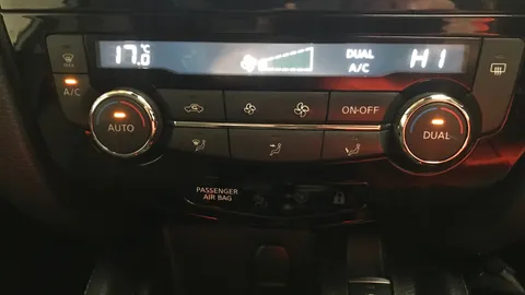 NISSAN QASHQAI 1.5 dCi N-Connecta