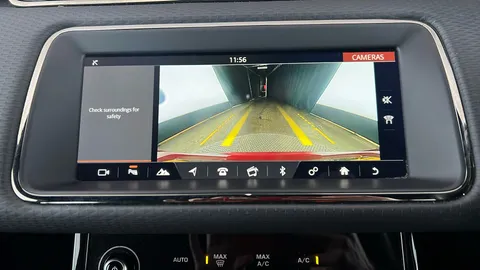 LAND ROVER RANGE ROVER EVOQUE 2.0 D180 R-Dynamic S Auto