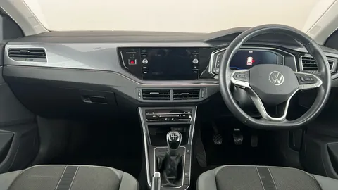 VOLKSWAGEN POLO 1.0 TSI Style