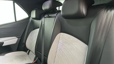 VOLKSWAGEN ID.3 150kW Family Pro Performance 58kWh Auto