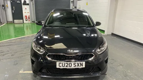 KIA CEED 1.0T GDi ISG 2