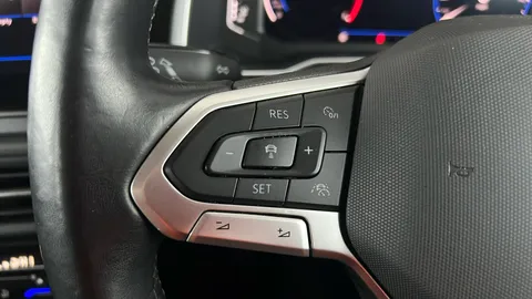 VOLKSWAGEN POLO 1.0 TSI Style