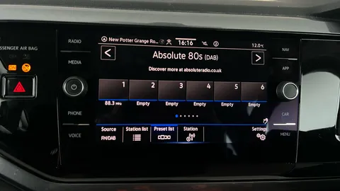 VOLKSWAGEN POLO 1.0 TSI Style