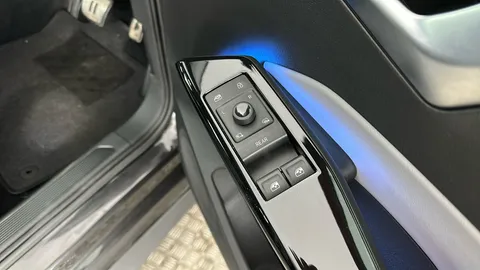 VOLKSWAGEN ID.3 150kW Family Pro Performance 58kWh Auto