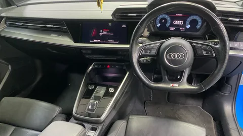 AUDI A3 30 TFSI S Line S Tronic