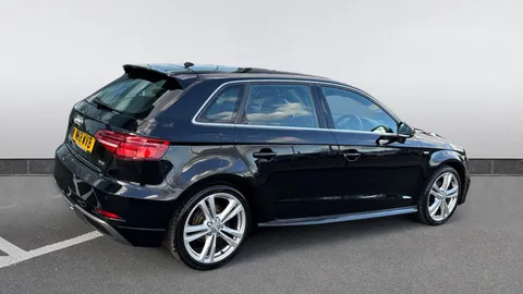AUDI A3 1.5 TFSI S Line