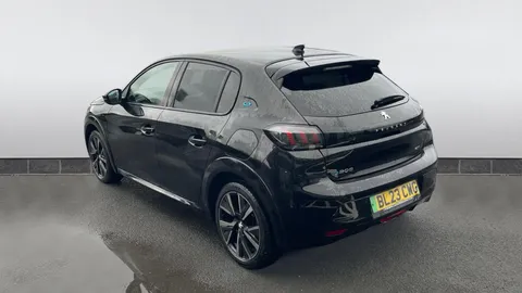 PEUGEOT 208 100kW GT 50kWh Auto