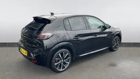 PEUGEOT 208 100kW GT 50kWh Auto