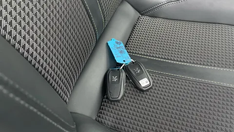 PEUGEOT 208 100kW GT 50kWh Auto