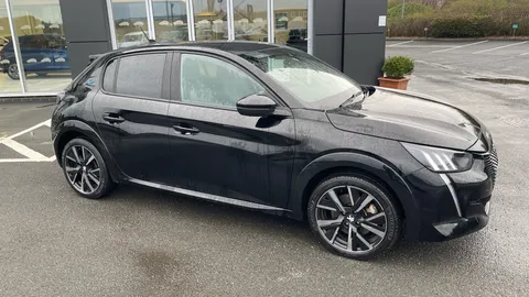 PEUGEOT 208 100kW GT 50kWh Auto