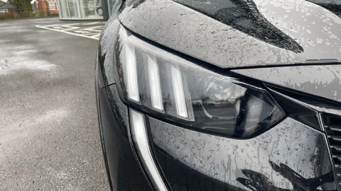 PEUGEOT 208 100kW GT 50kWh Auto