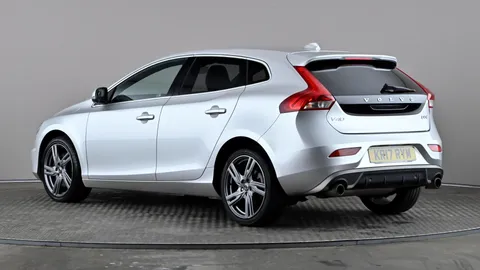 VOLVO V40 D3 [4 Cyl 150] R DESIGN Pro