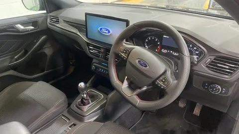 FORD FOCUS 1.0 EcoBoost ST-Line