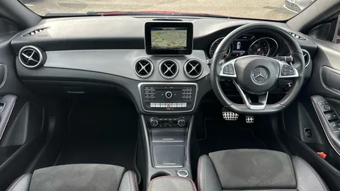 MERCEDES-BENZ CLA CLA 220d AMG Line Tip Auto