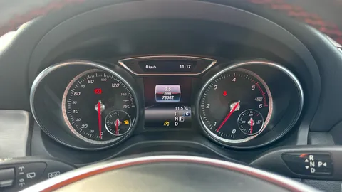 MERCEDES-BENZ CLA CLA 220d AMG Line Tip Auto