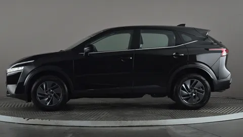 NISSAN QASHQAI 1.3 DiG-T MH Acenta Premium