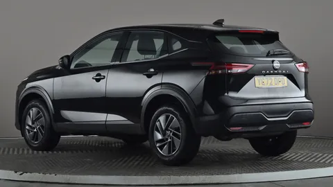 NISSAN QASHQAI 1.3 DiG-T MH Acenta Premium