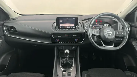 NISSAN QASHQAI 1.3 DiG-T MH Acenta Premium