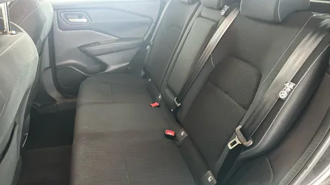 NISSAN QASHQAI 1.3 DiG-T MH Acenta Premium