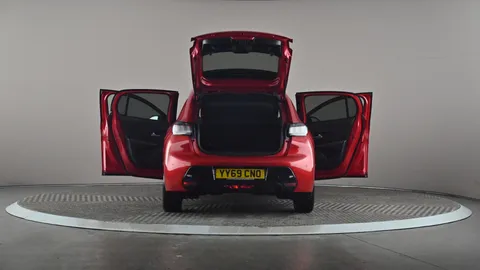 PEUGEOT 208 1.2 PureTech 100 Allure