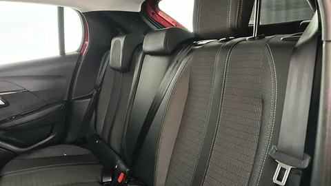 PEUGEOT 208 1.2 PureTech 100 Allure