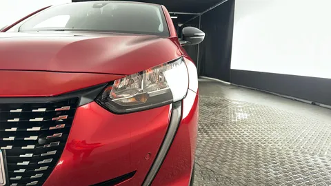 PEUGEOT 208 1.2 PureTech 100 Allure