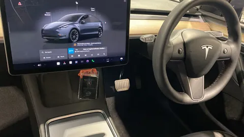 TESLA MODEL Y Long Range AWD Auto
