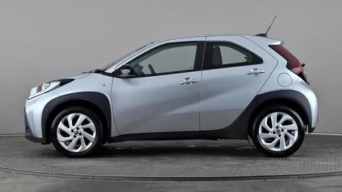 TOYOTA AYGO X 1.0 VVT-i Pure