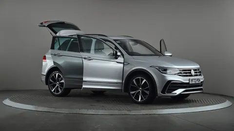 VOLKSWAGEN TIGUAN 1.5 TSI 150 R-Line DSG