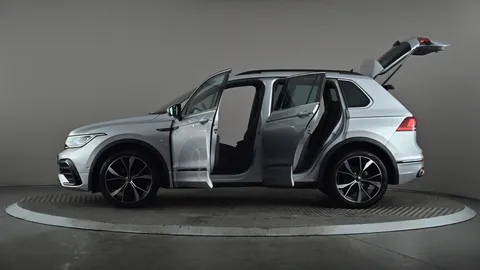 VOLKSWAGEN TIGUAN 1.5 TSI 150 R-Line DSG