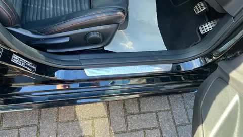 MERCEDES-BENZ A CLASS A200d AMG Line