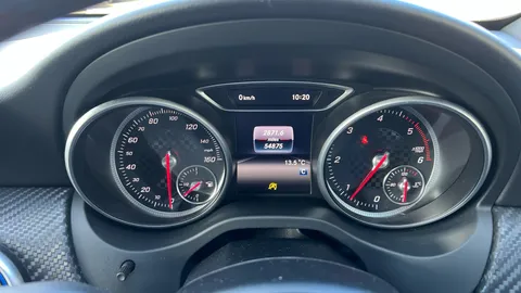 MERCEDES-BENZ A CLASS A200d AMG Line