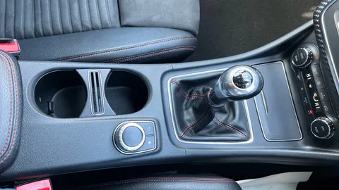 MERCEDES-BENZ A CLASS A200d AMG Line