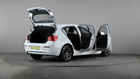 BMW 1 SERIES 118i [1.5] Sport [Nav]