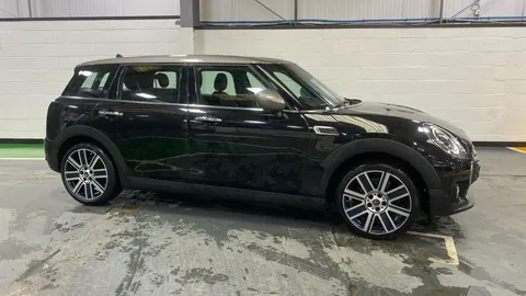 MINI CLUBMAN 1.5 Cooper Exclusive 6dr Auto
