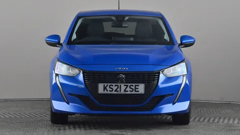 PEUGEOT 208 1.2 PureTech 100 Allure