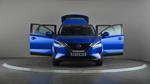 NISSAN QASHQAI 1.3 DiG-T MH Acenta Premium