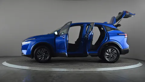 NISSAN QASHQAI 1.3 DiG-T MH Acenta Premium