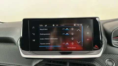 PEUGEOT 208 1.2 PureTech 100 Allure